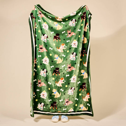 Snuggle Up Plush Blanket – Dog Days
