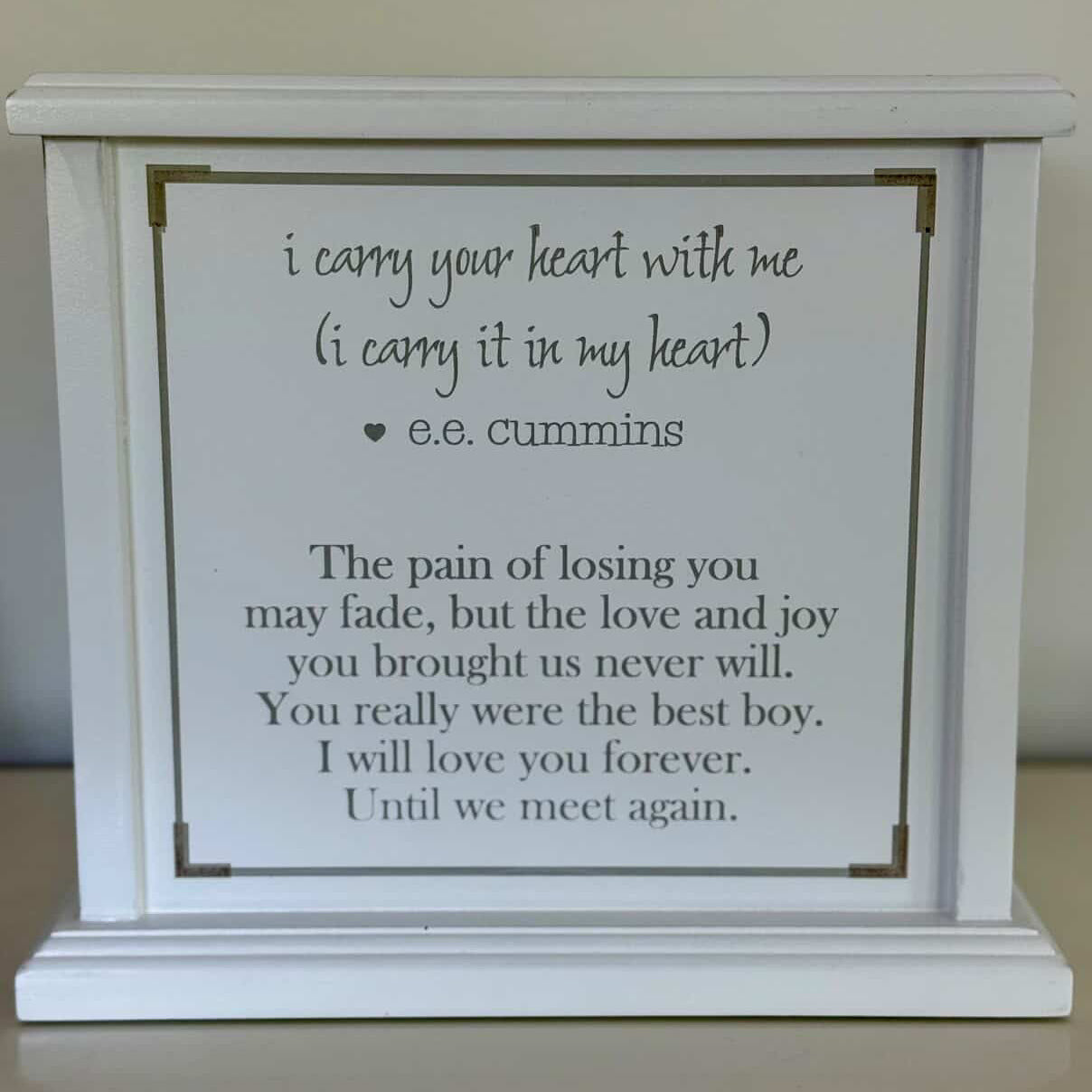 Keepsake Memory Box/Memorial Urn